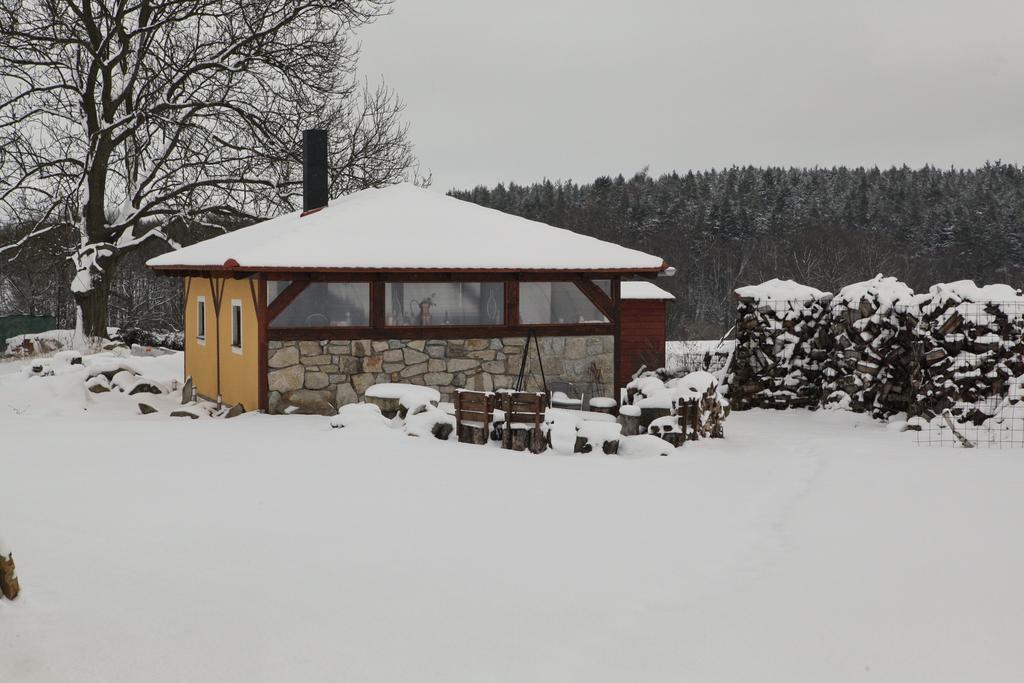 Gasthaus Hrazdeny Statek Mýtinka Exterior foto