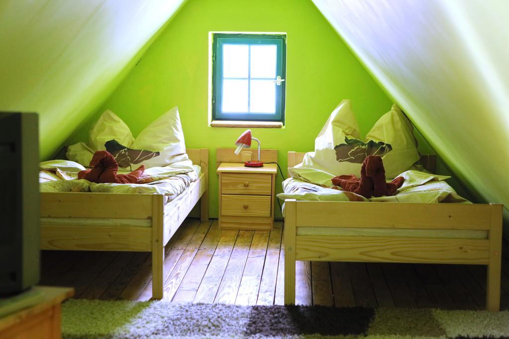Gasthaus Hrazdeny Statek Mýtinka Zimmer foto