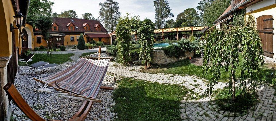 Gasthaus Hrazdeny Statek Mýtinka Exterior foto
